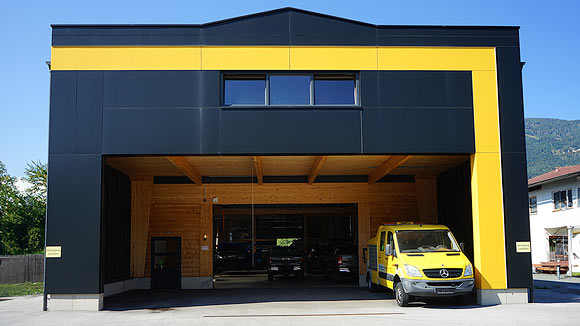 Neubau Halle Presslauer Foto: Neubau Halle Presslauer